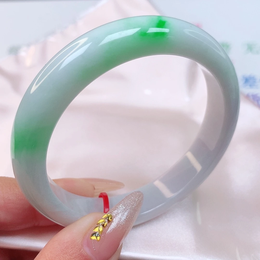 未镶嵌手镯翡翠8005