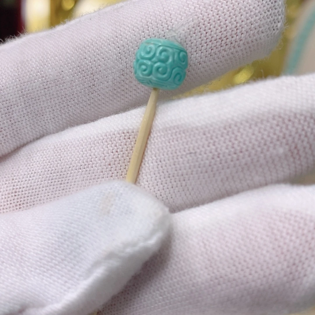 绿松石珠子未镶嵌