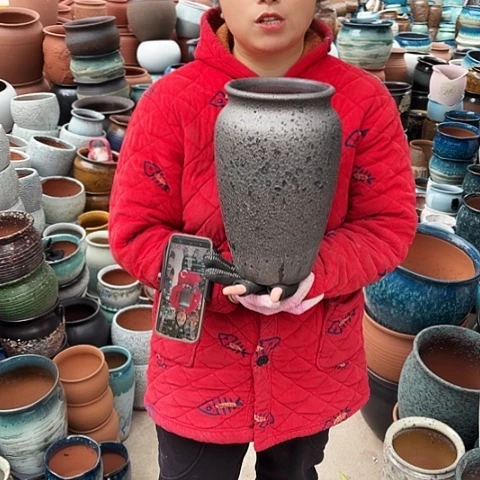 口16高29瑕疵一个。