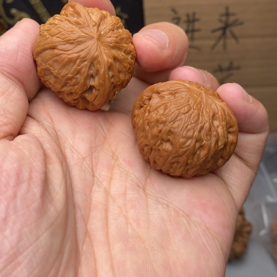 文玩核桃把件铁锤