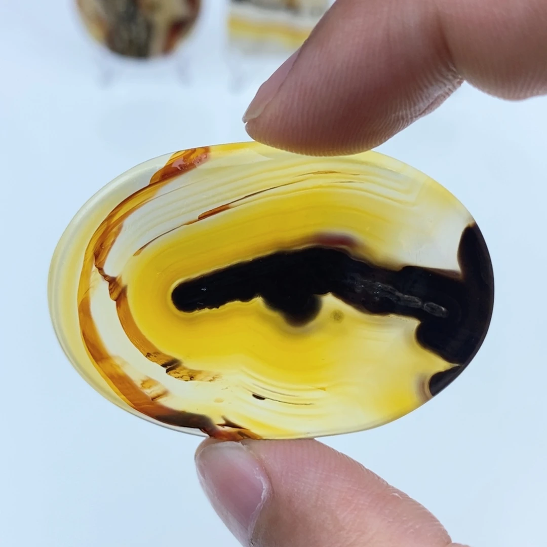 玛瑙/玉髓未镶嵌珠宝半成品