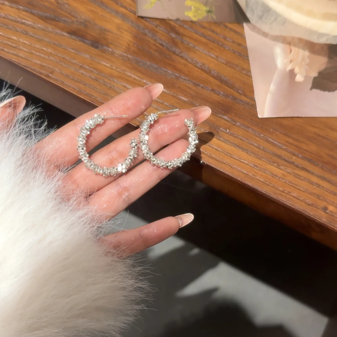 铜合金耳饰 AL4171 辣妹百搭碎子耳环轻奢高级感冷淡风夸张方圆脸