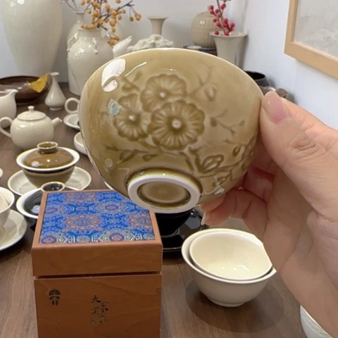 微瑕姜黄釉主人杯