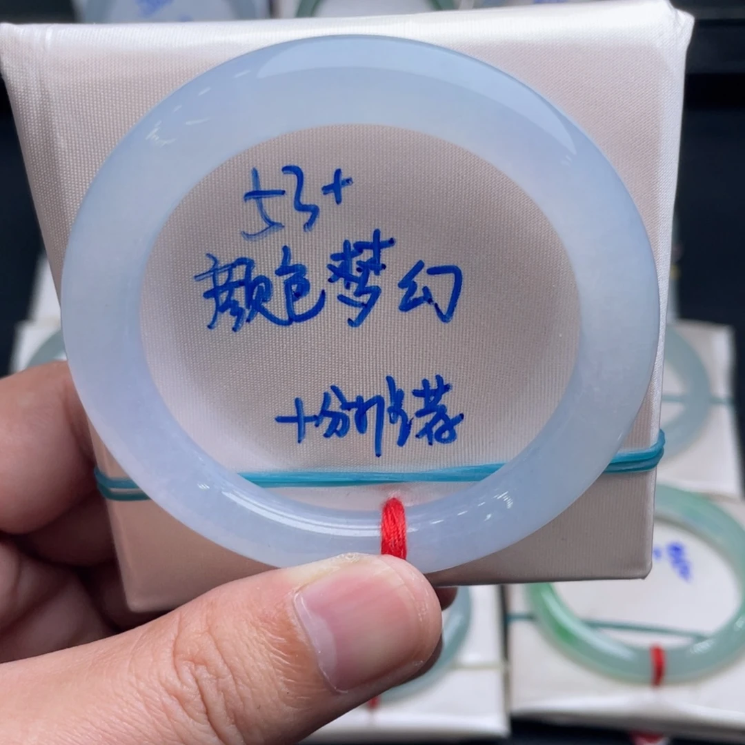 翡翠未镶嵌手镯翡翠手镯66