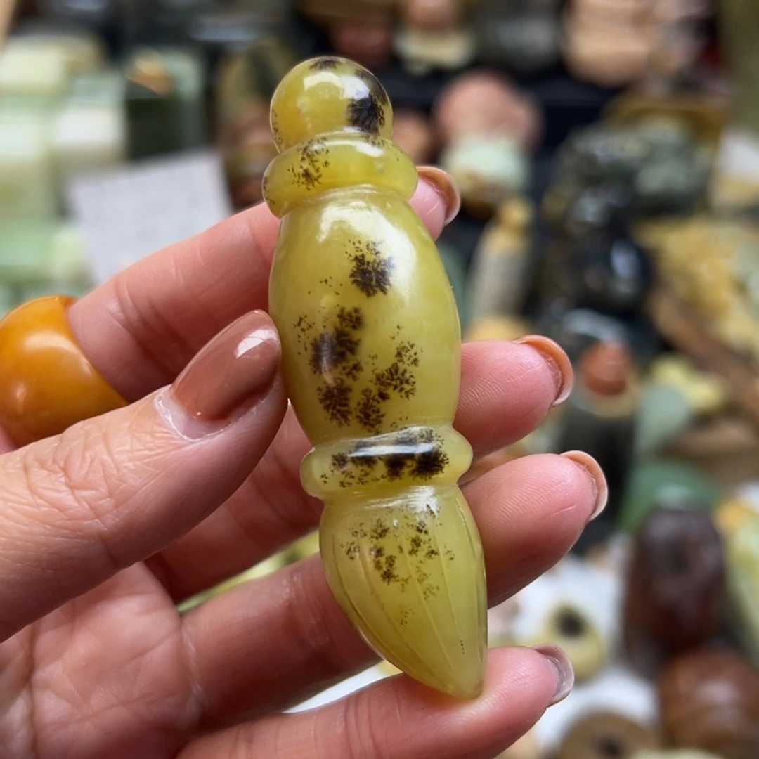 岫玉未镶嵌颈饰辽阳水草毛笔