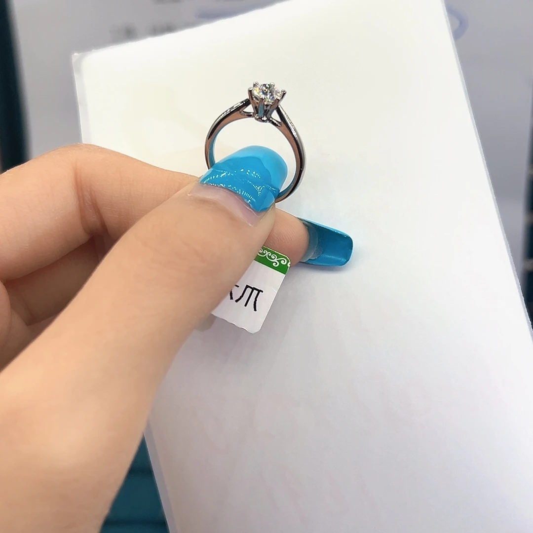 铂Pt950镶嵌实验室培育钻石周家六爪0.5CT  9