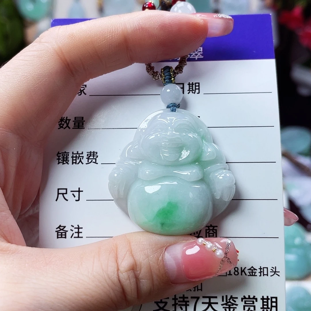 翡翠未镶嵌颈饰佛公38