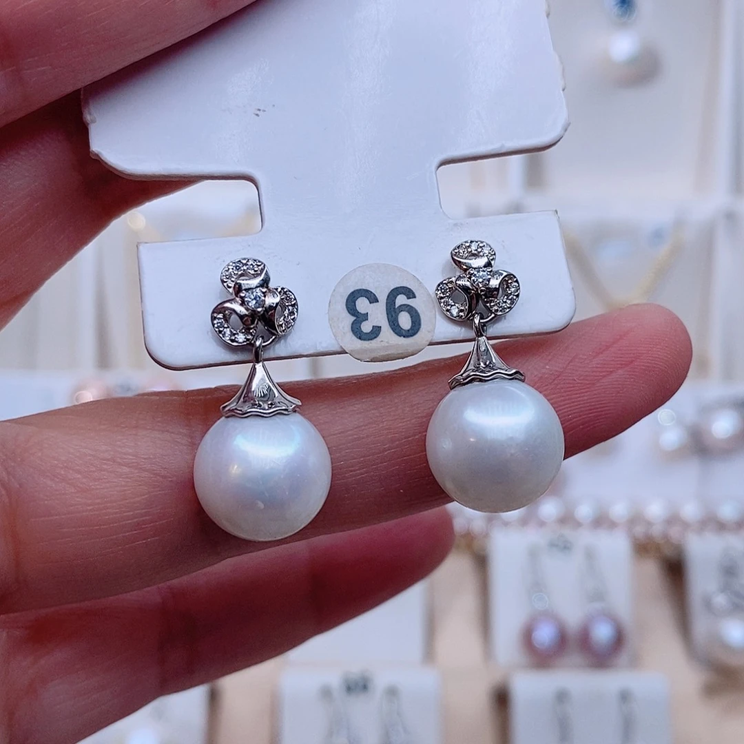 颈饰银S925镶嵌淡水珍珠