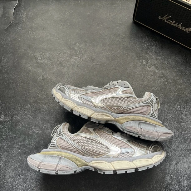 99新 Balenciaga/巴黎世家 38码 3XL 米白 鞋