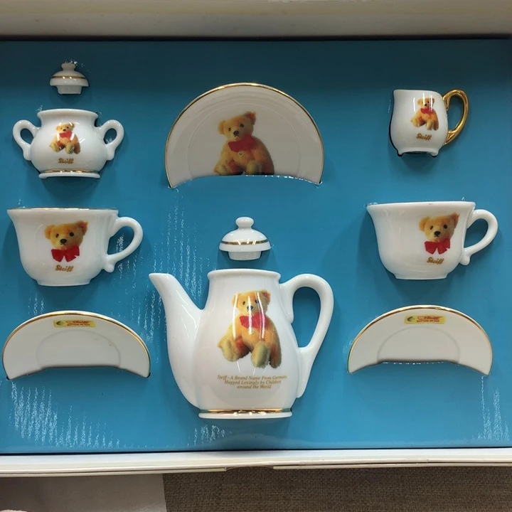 金瓷阁家的美丽瓷器