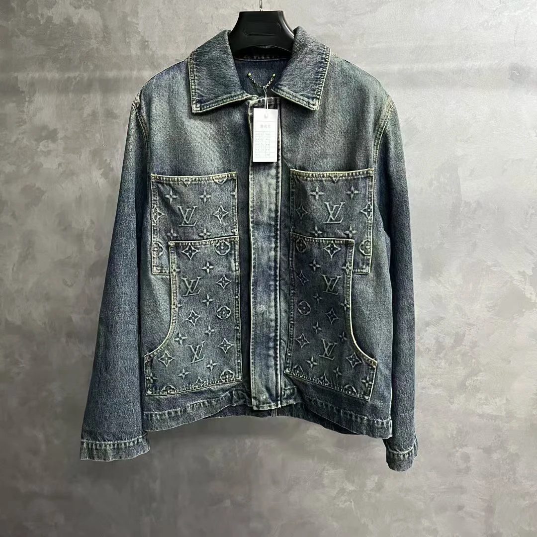 99新 LouisVuitton/路易威登 墨蓝色字母压纹休闲工装牛仔外套/48