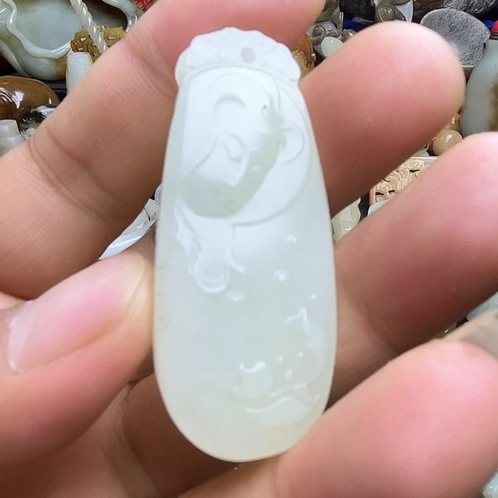 颈饰未镶嵌和田玉