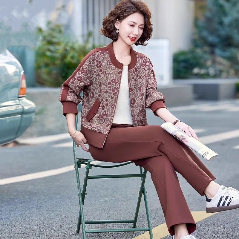 妈妈春装2025新款洋气减龄两件套中老年女运动服套装春秋休闲外套