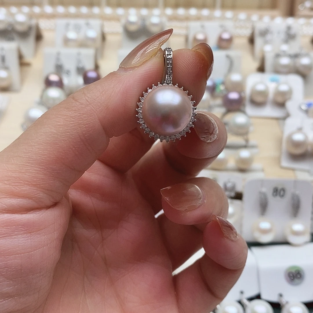 未镶嵌颈饰淡水珍珠