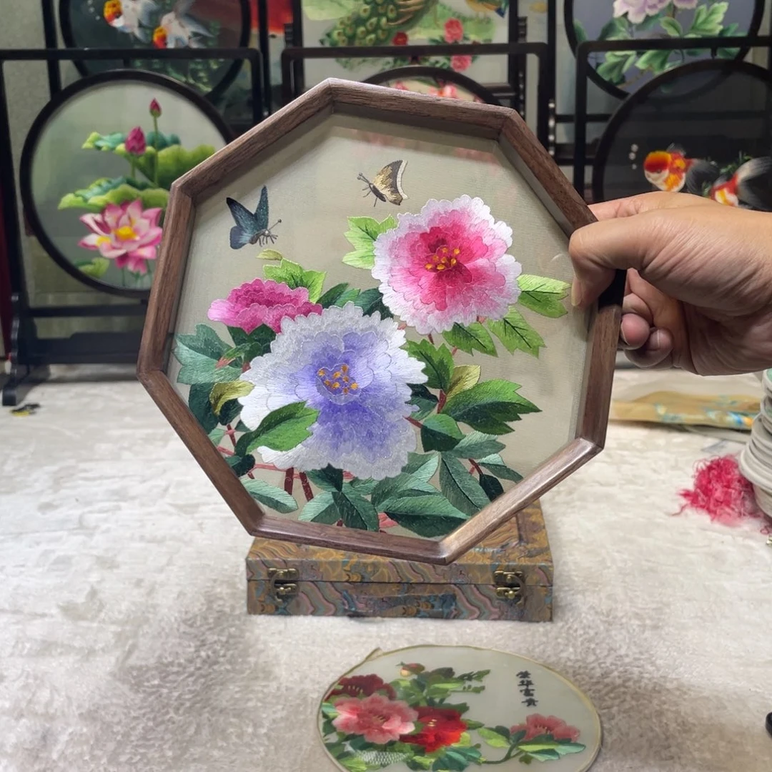 刺绣非遗传承刺绣摆件