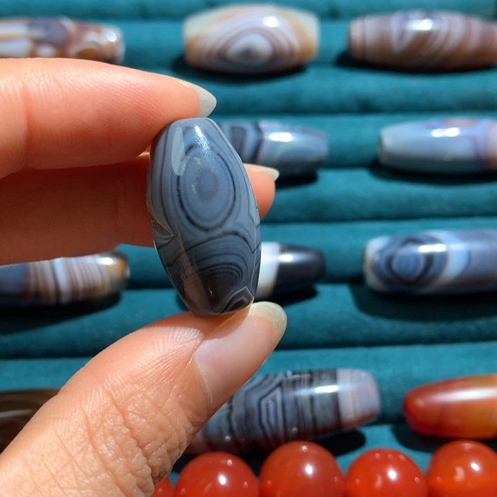 未镶嵌玛瑙/玉髓珠宝奇石