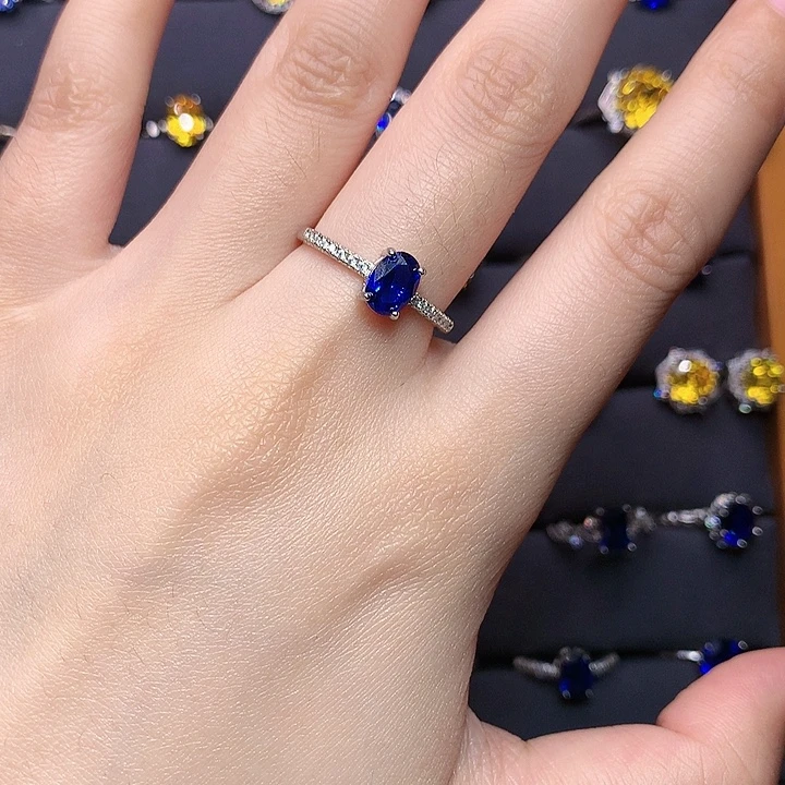 蓝宝石银S925镶嵌戒指