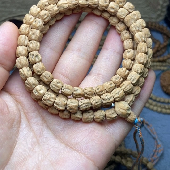 【闪购商品】吊坠柏香籽/百香籽