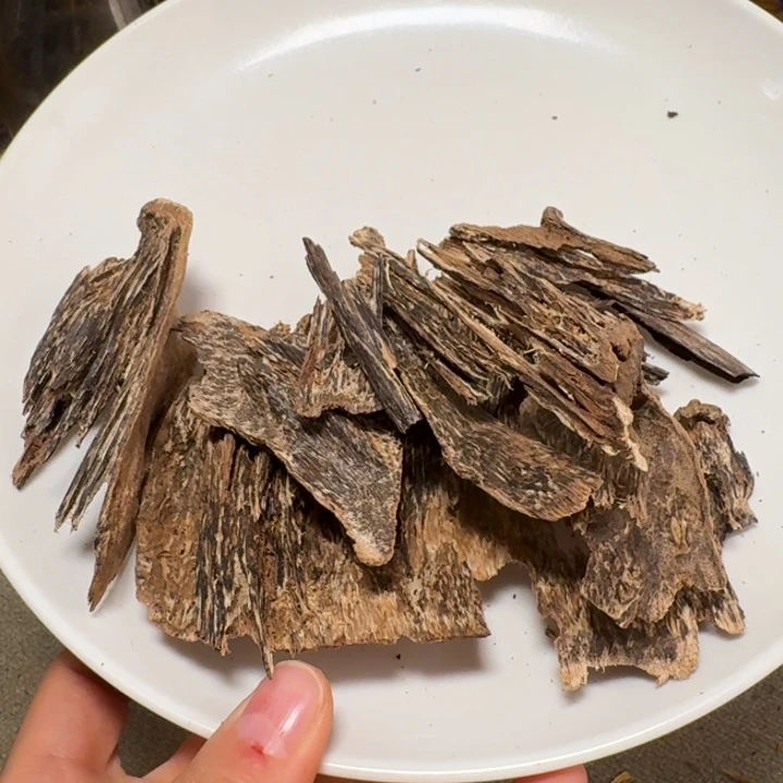 ****麻沉香碎屑沉香海南天然野沉香吊齿树心油块料31克