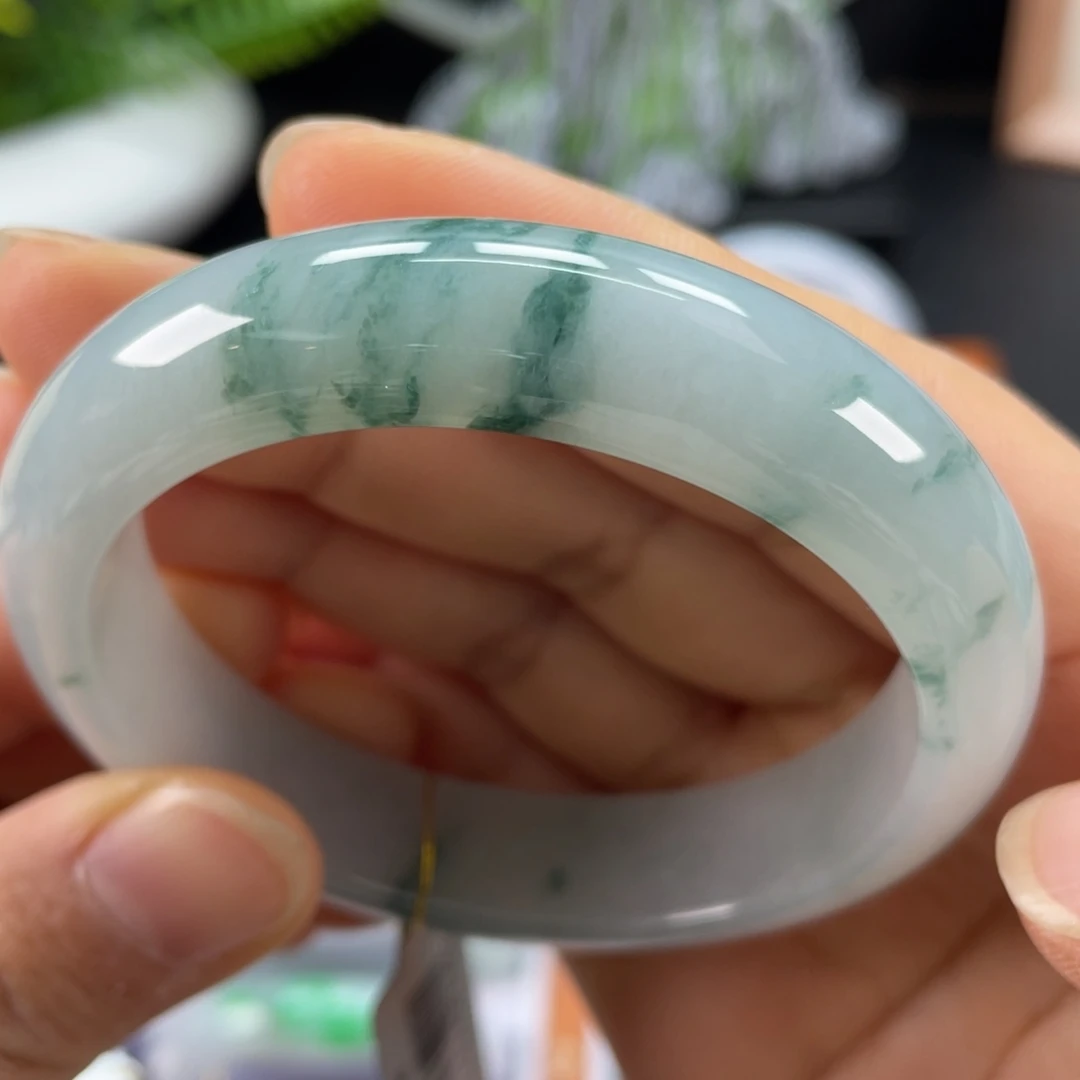 翡翠手镯未镶嵌冰润飘花正圈