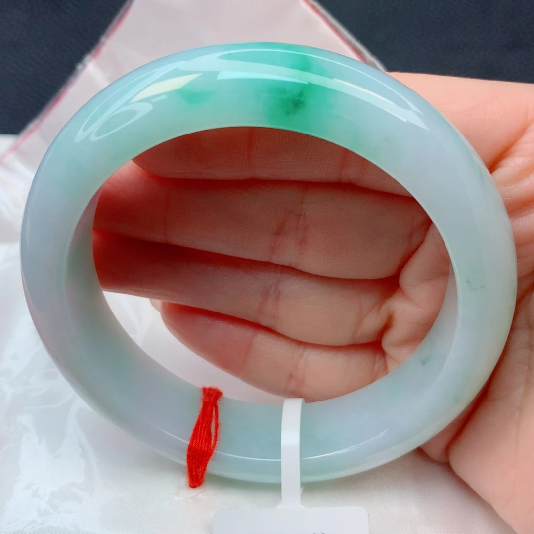 翡翠未镶嵌手镯57-58冰胶淡春彩飘阳绿