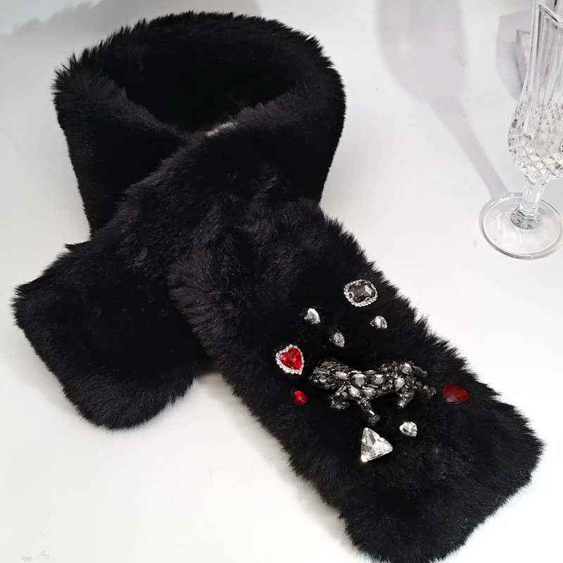 08537高级时尚甜酷设计感闪锆小马毛绒绒围巾