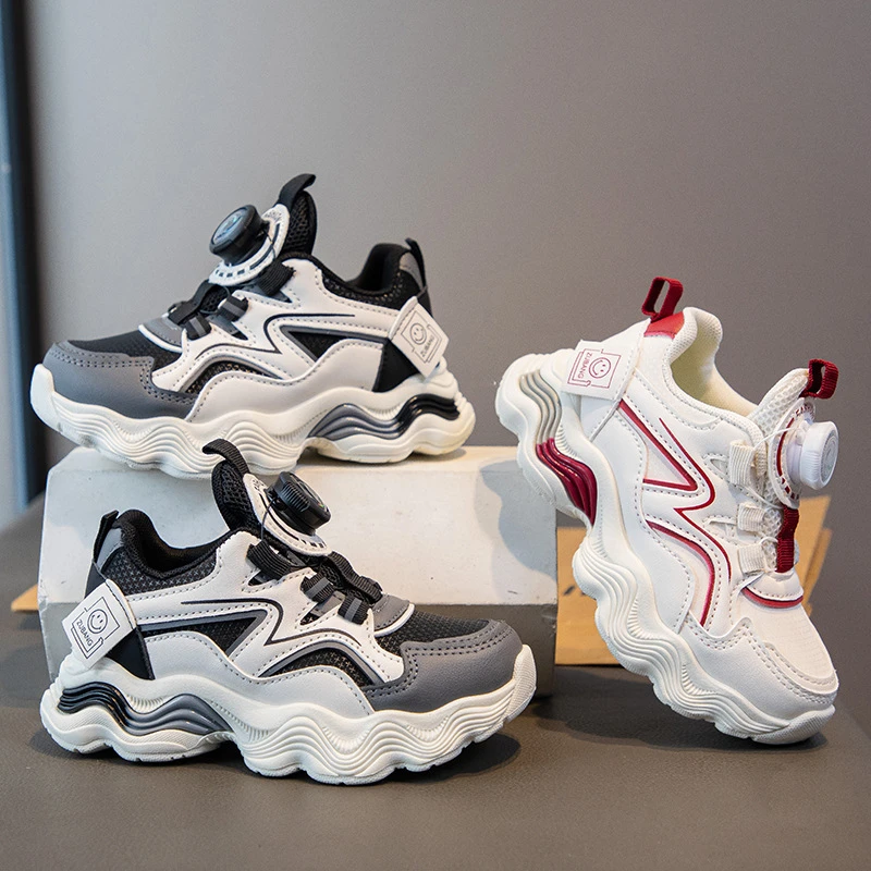 夯跑新款春秋季运动鞋透气小女孩皮面新款拼接单鞋男童软底