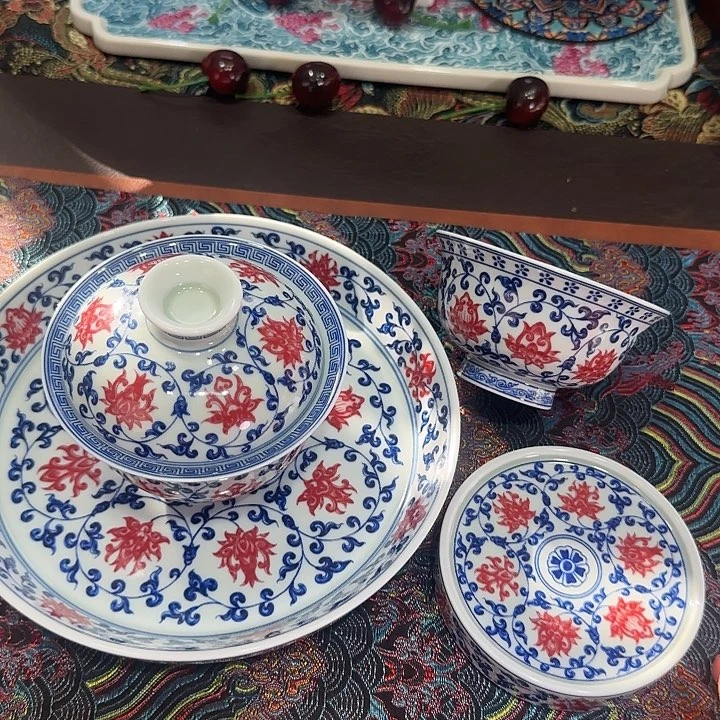 36994759685895879889