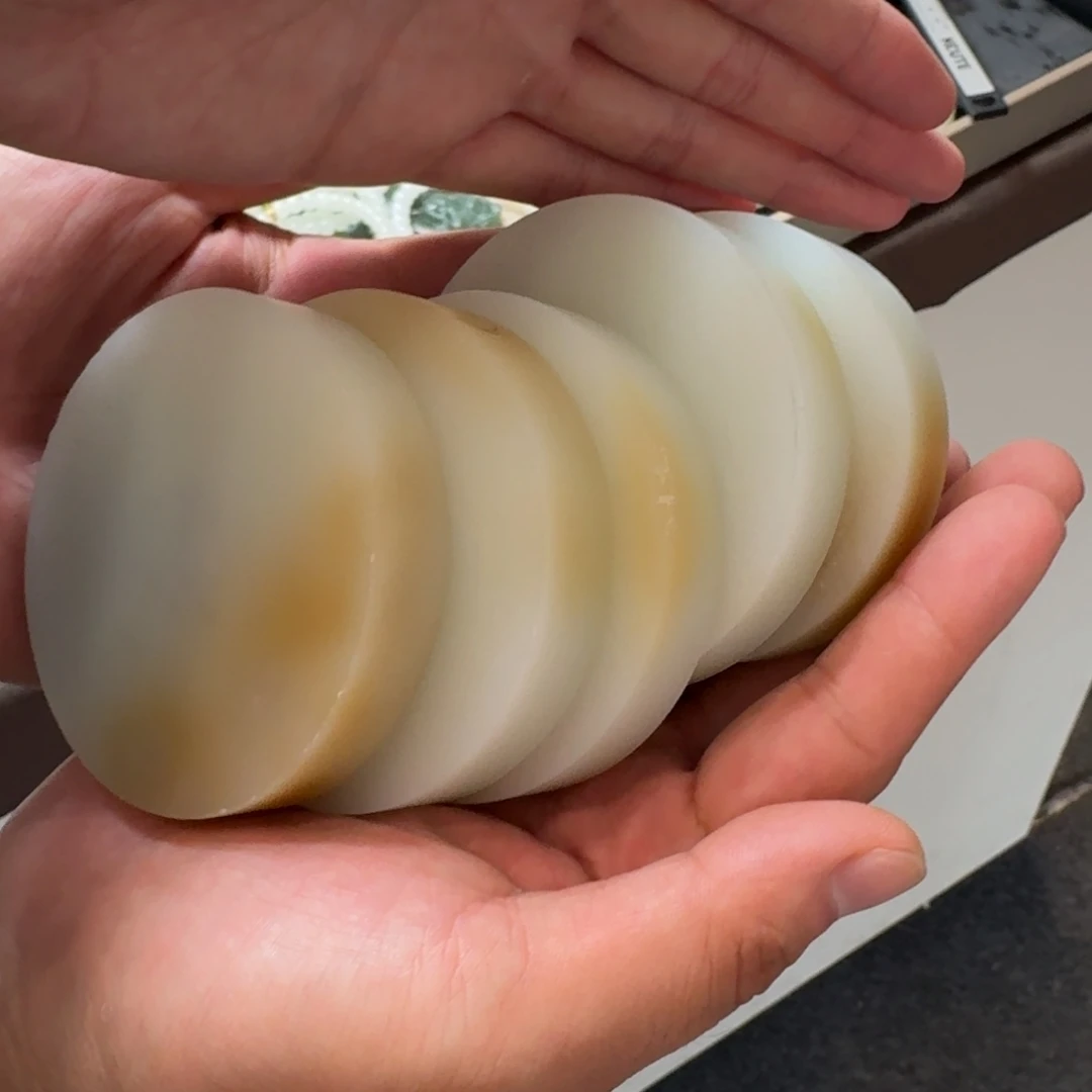 和田玉未镶嵌颈饰108冯总多样性发其一