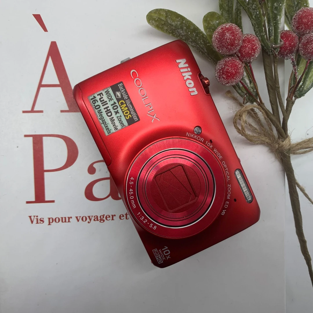 95新 Nikon/尼康 S6300 1600万像素 10倍光学变焦（ no退no换）