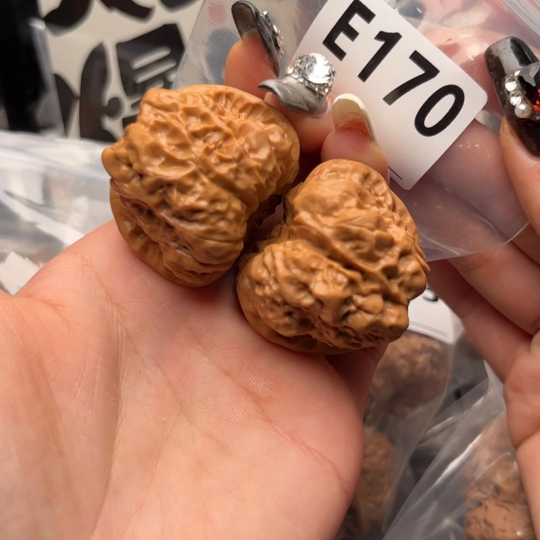 文玩核桃把件蛤蟆40加