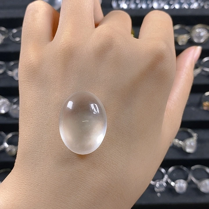 w***y石英质玉银S925镶嵌颈饰