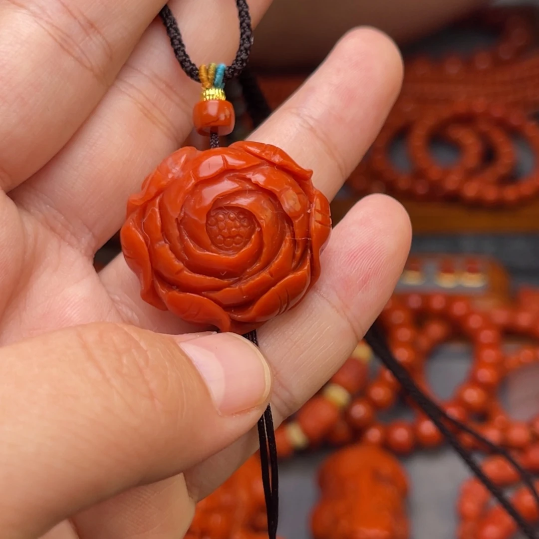 南红玛瑙配饰未镶嵌