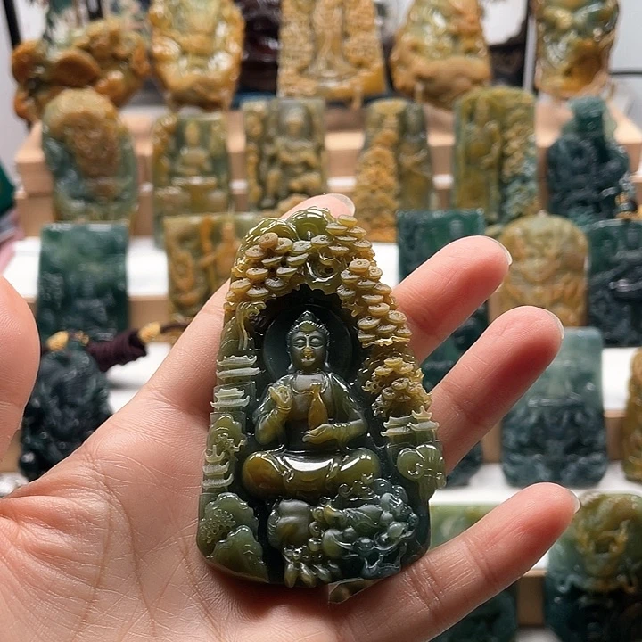 翡翠颈饰未镶嵌不****凡天然翡翠A货文殊