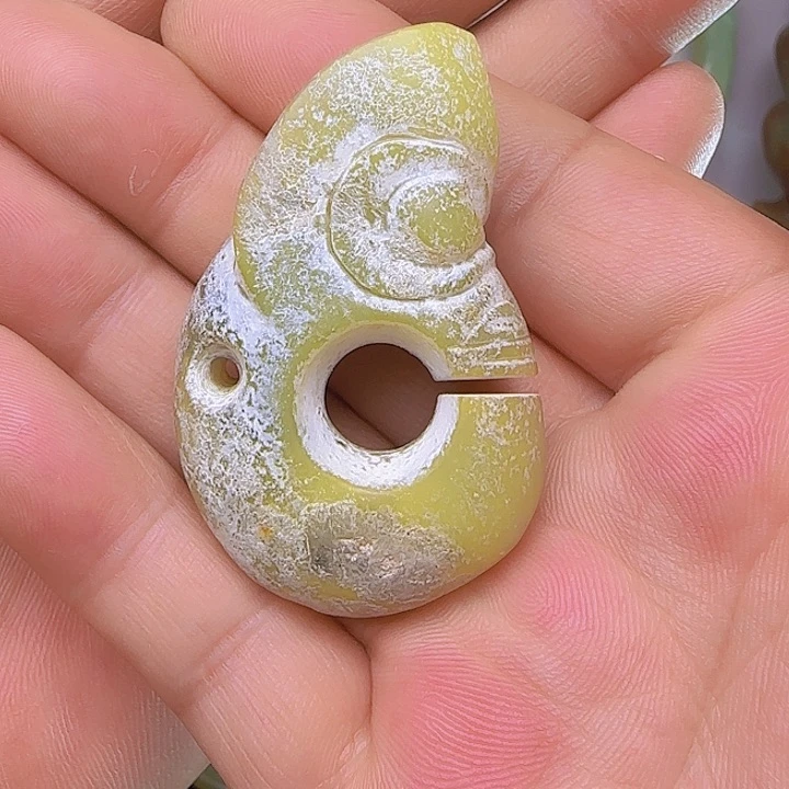 和田玉未镶嵌颈饰b*s