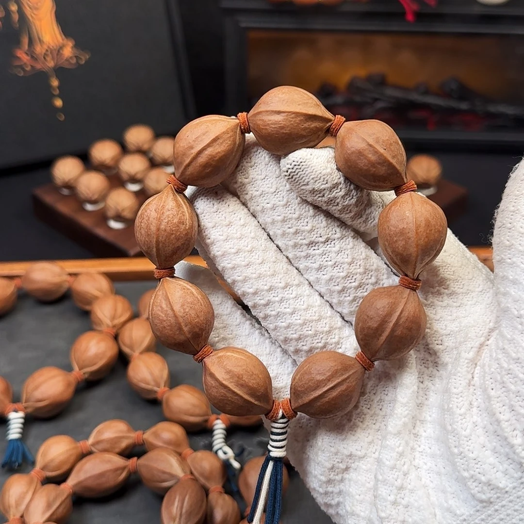 2.0*2.7精配款原生态梅林铁核手串