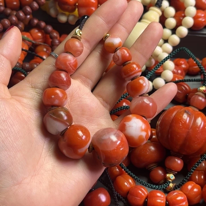 颈饰琉璃用****6琉璃……………