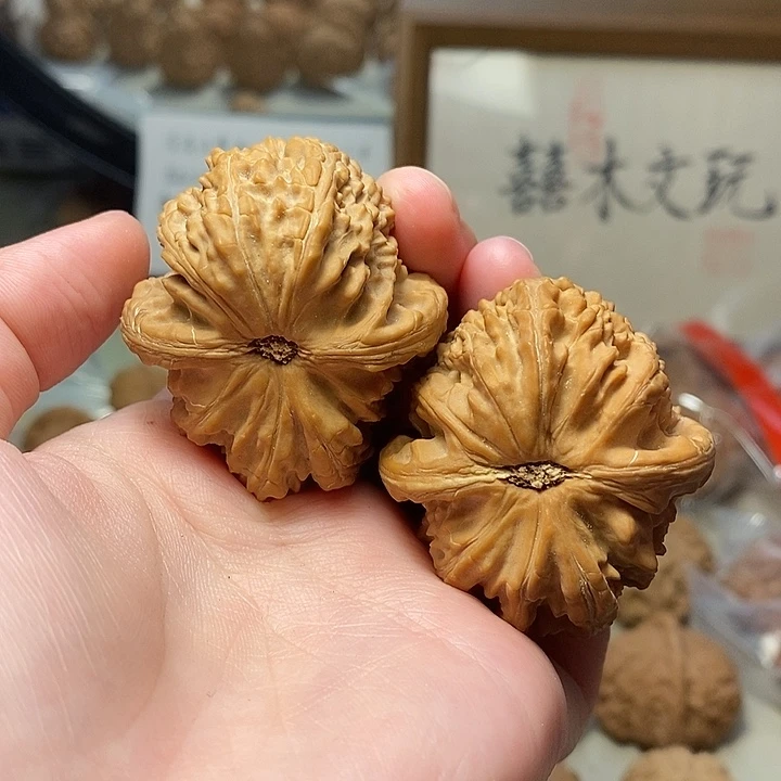 吊坠文玩核桃42白狮子