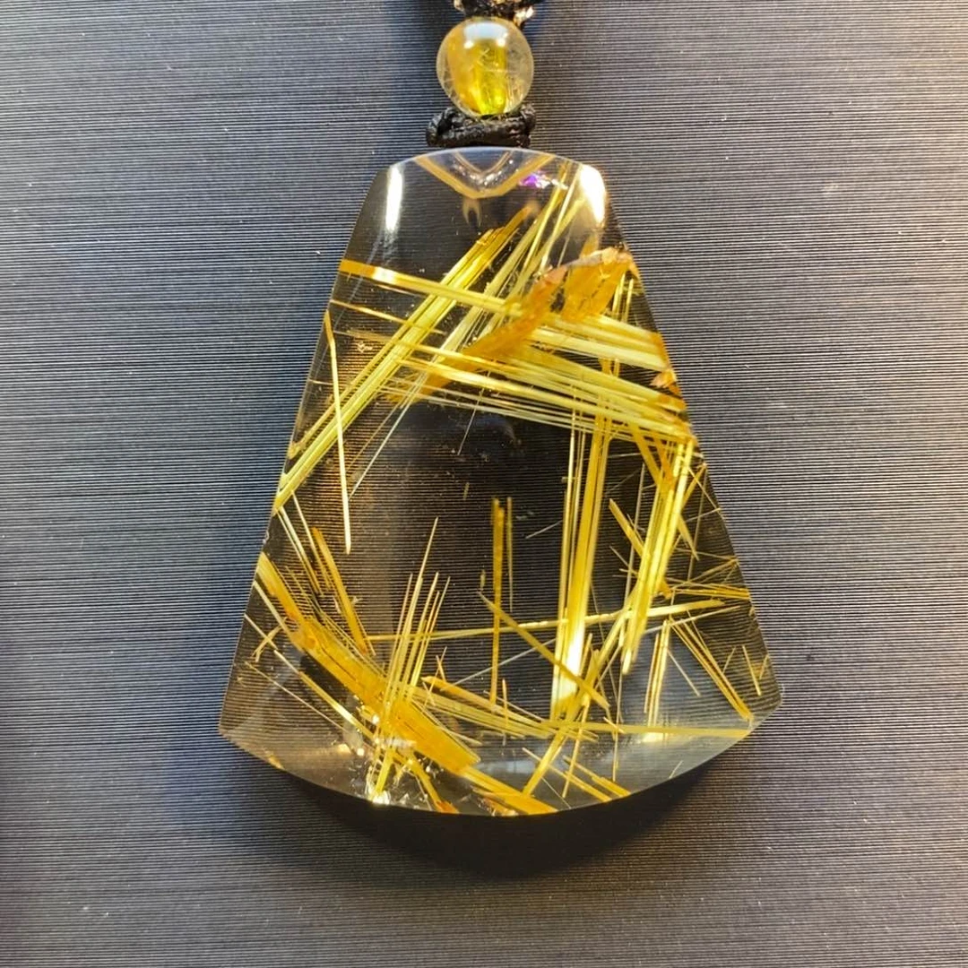 水晶未镶嵌颈饰钛晶无事牌