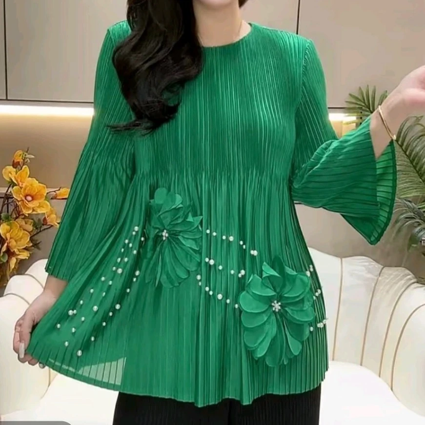 下摆两朵花褶皱打底衫显瘦洋气时尚夏季宽松