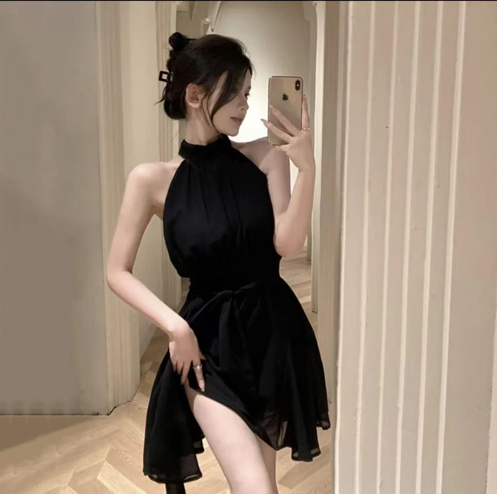 长裙吊带连衣裙纯欲镶钻吊带裙设计感裙子时尚开叉气质纯欲