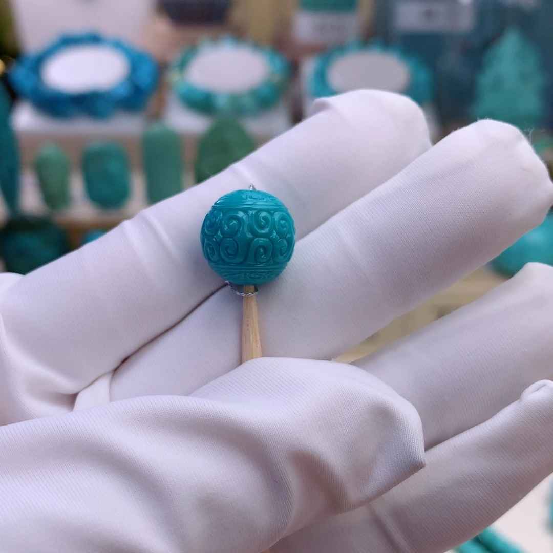 绿松石未镶嵌挂件