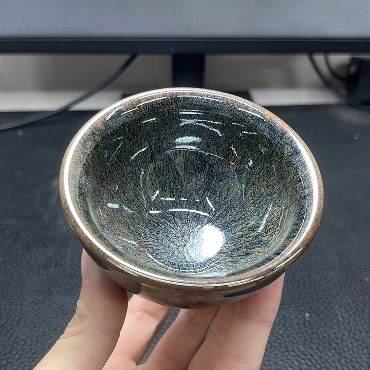 茶盏啦咯啦咯啦咯啦咯