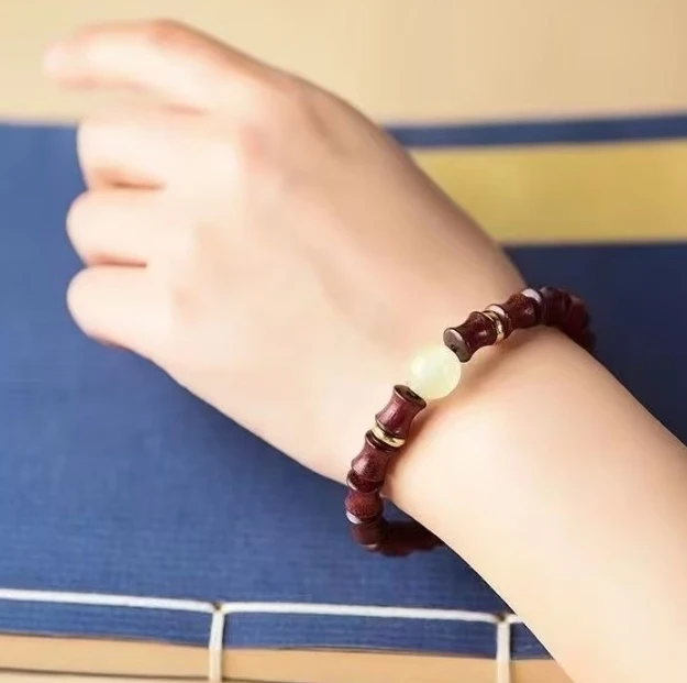 0.8 红料竹节隔片+夜光石手串【1399】无礼盒