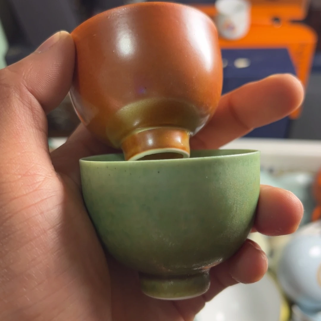 苏****朵无运费险略有微瑕介意勿拍