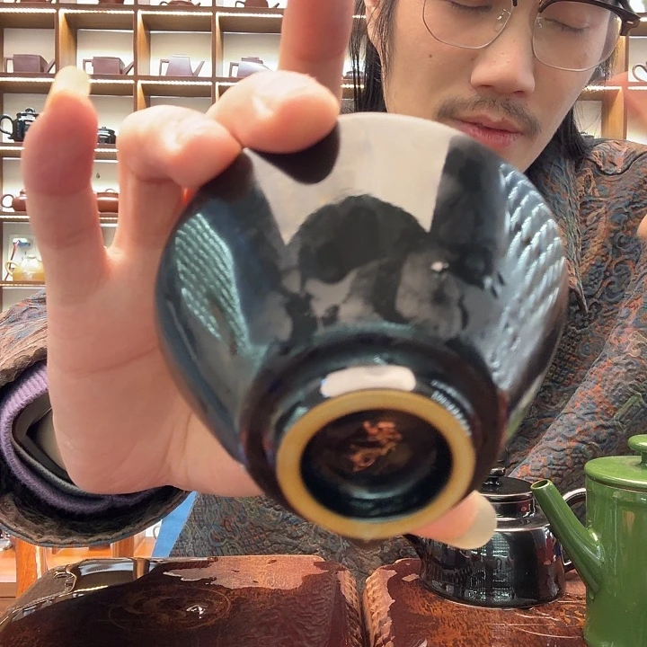 fjilufgulugulvlihuolijiji