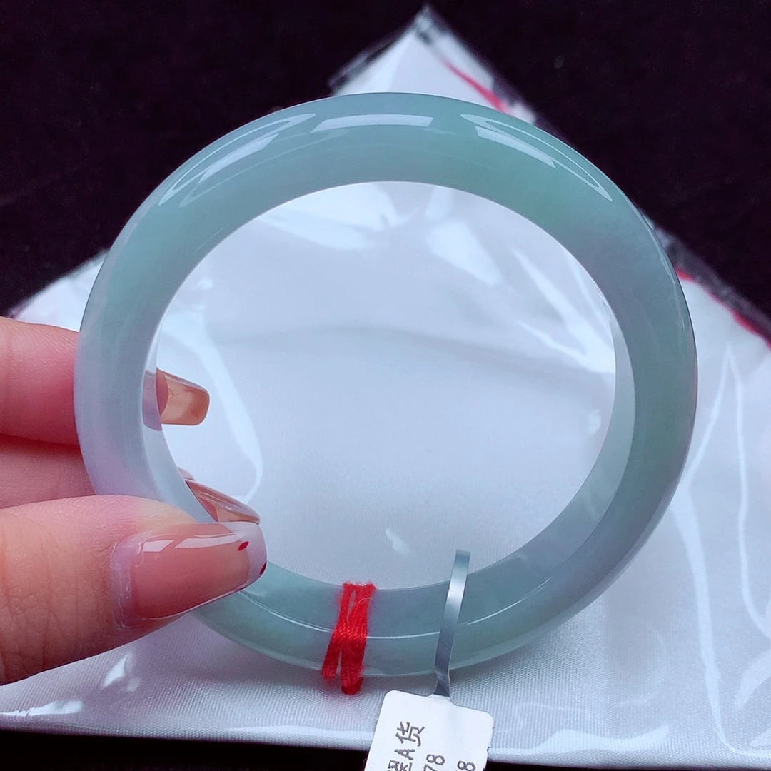 翡翠手镯未镶嵌天然缅甸翡翠A货