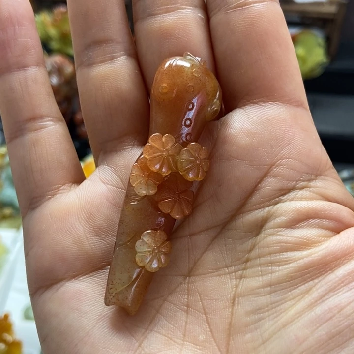 未镶嵌蛇纹石玉颈饰