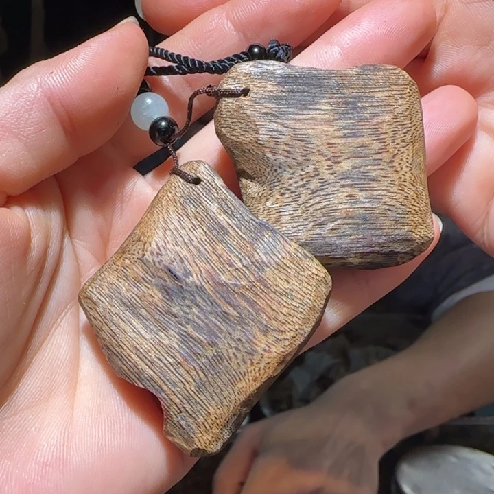 吊坠沉香海南老白棋吊坠14.7克