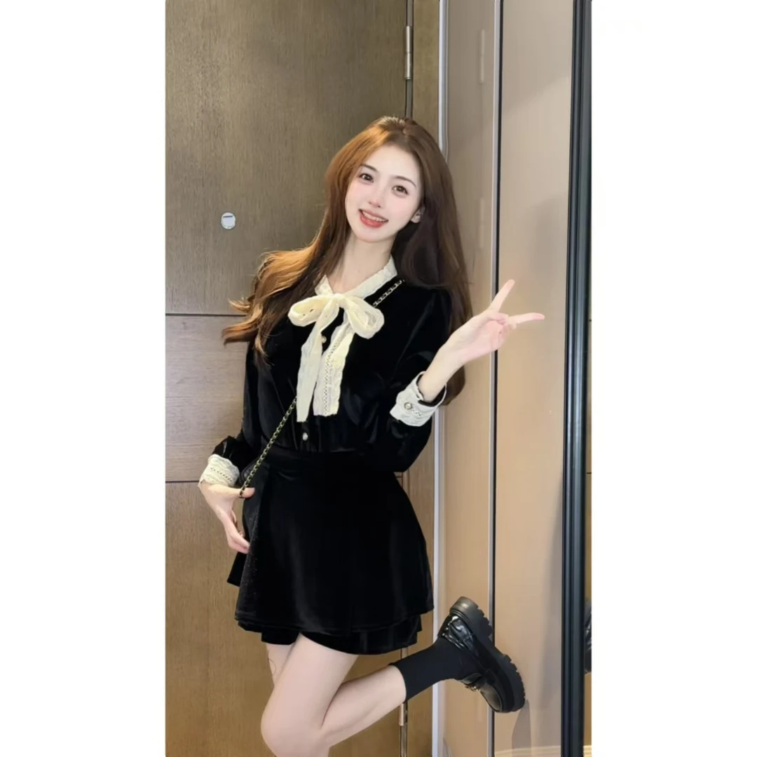 【XIAOBAWANG】高级感复古法式蕾丝蝴蝶结长袖上衣短裙小香风套装T